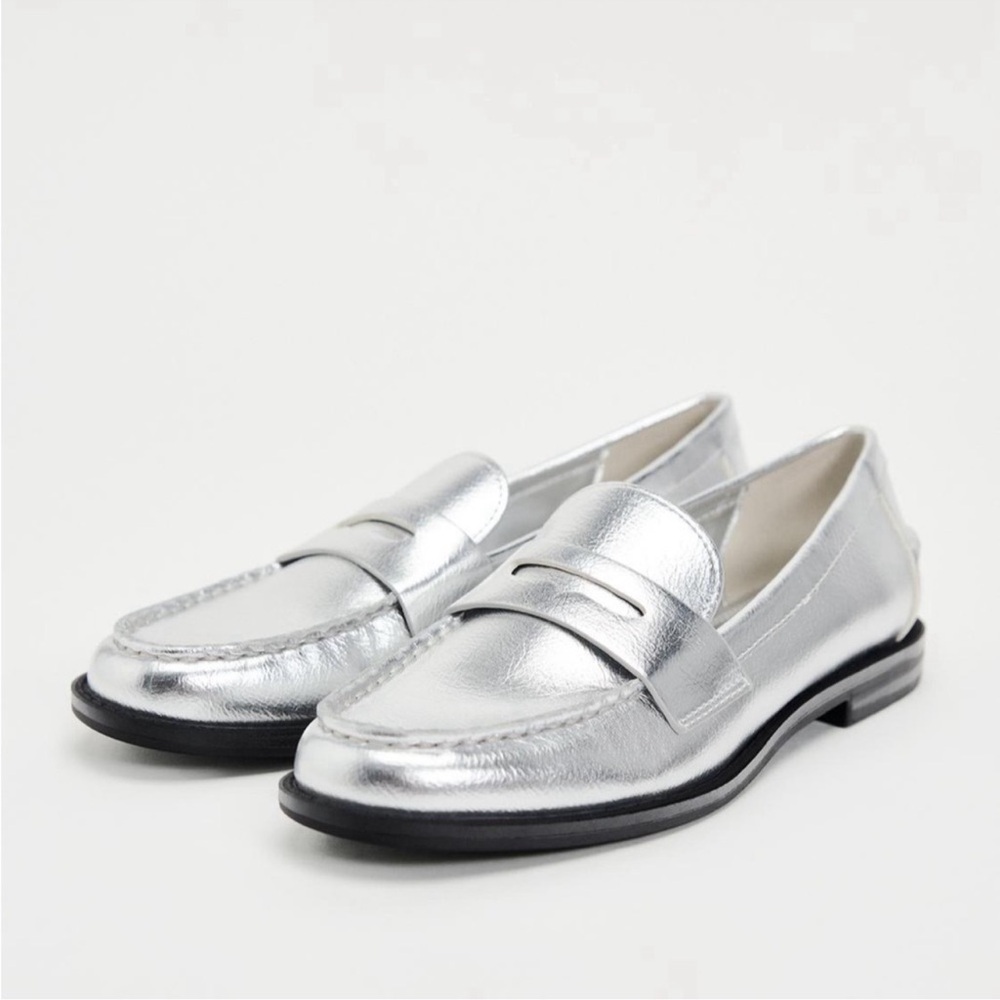 NWOT Zara Silver Metallic Loafers Size 42 or 11 (US) - Picture 1 of 11